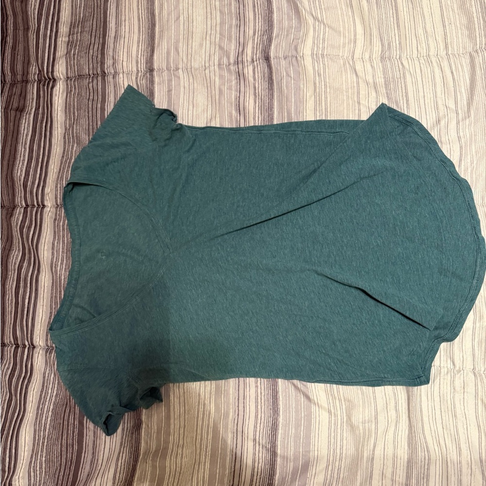 Women's Teal lululemon shirt